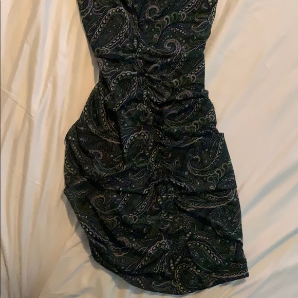 Paisley forest green patterned fitted dress - Picture 4 of 4